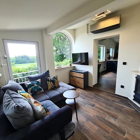 Ferienhaus Rothsee-Oase Ideale Ausgangslage Mit Tollem Ausblick, Sauna Und Privatem Garten Roth  Ngoại thất bức ảnh